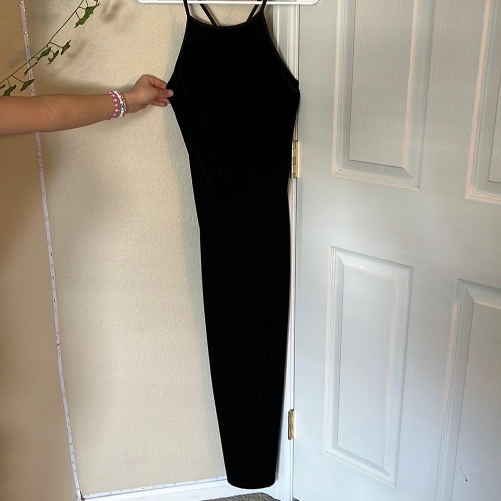 Finesse vintage velvet long black dress